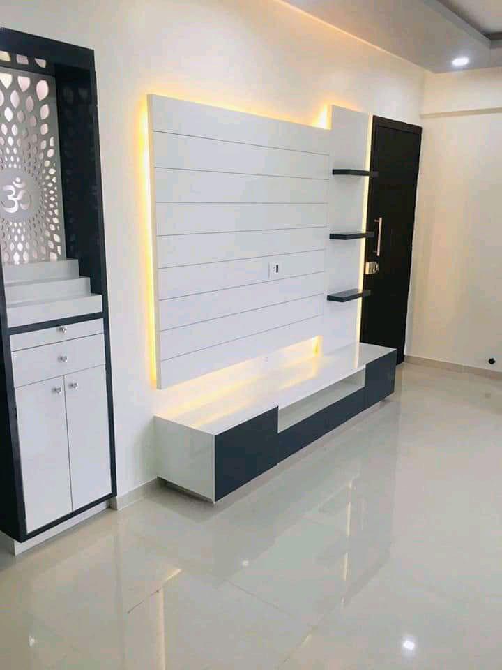 Almirah 7