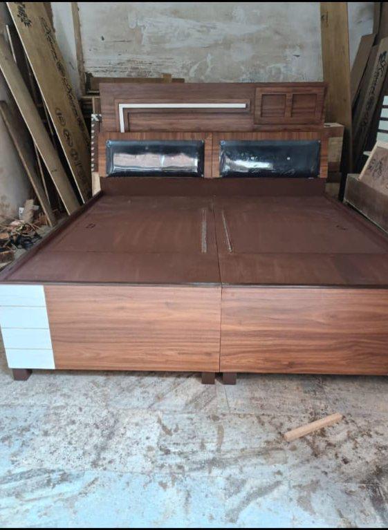 Bed 8