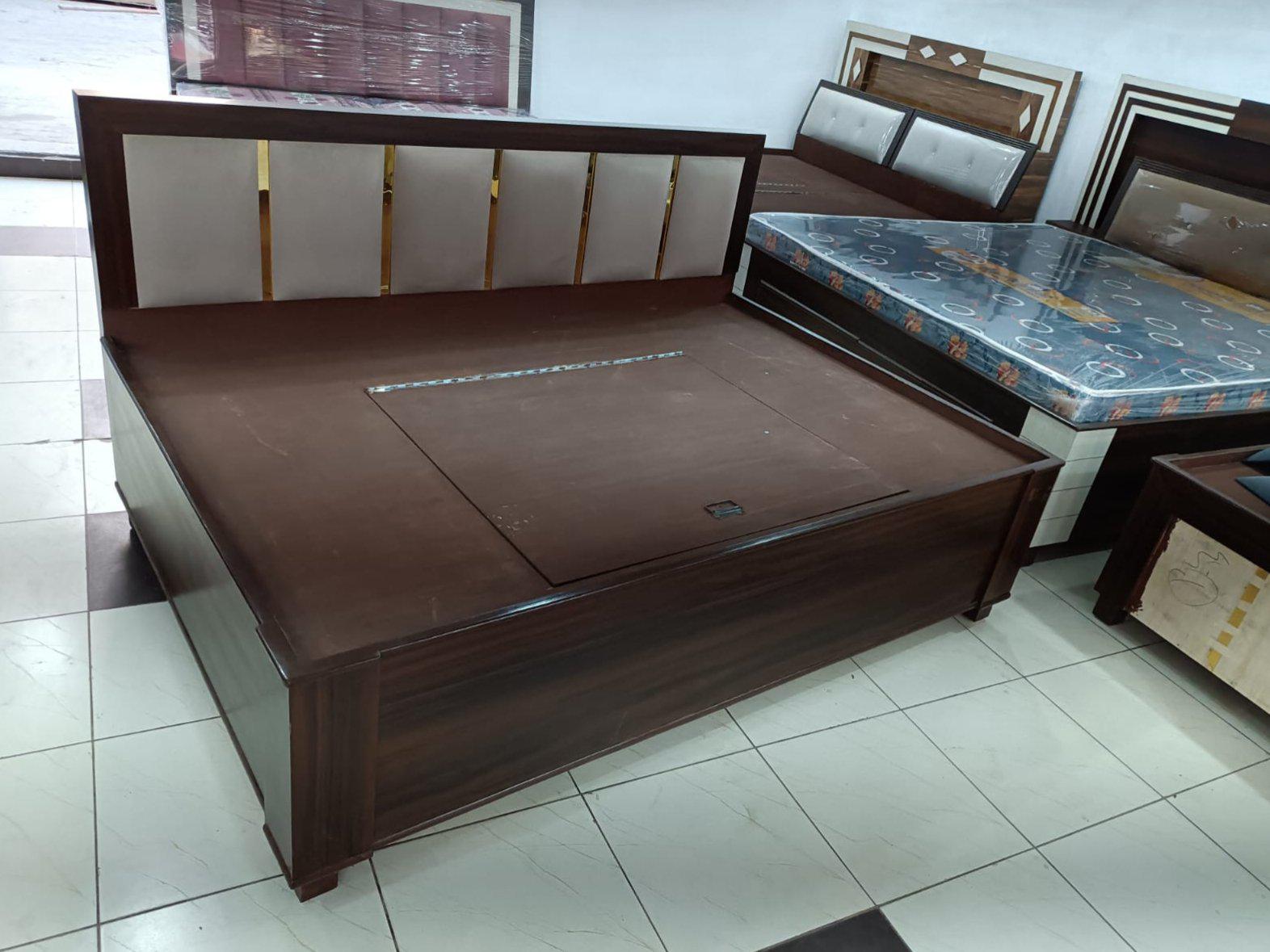 Bed 23